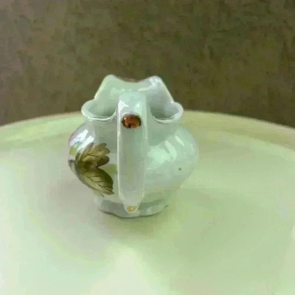 Vintage Floral Japan Teapot - Picture 4 of 6